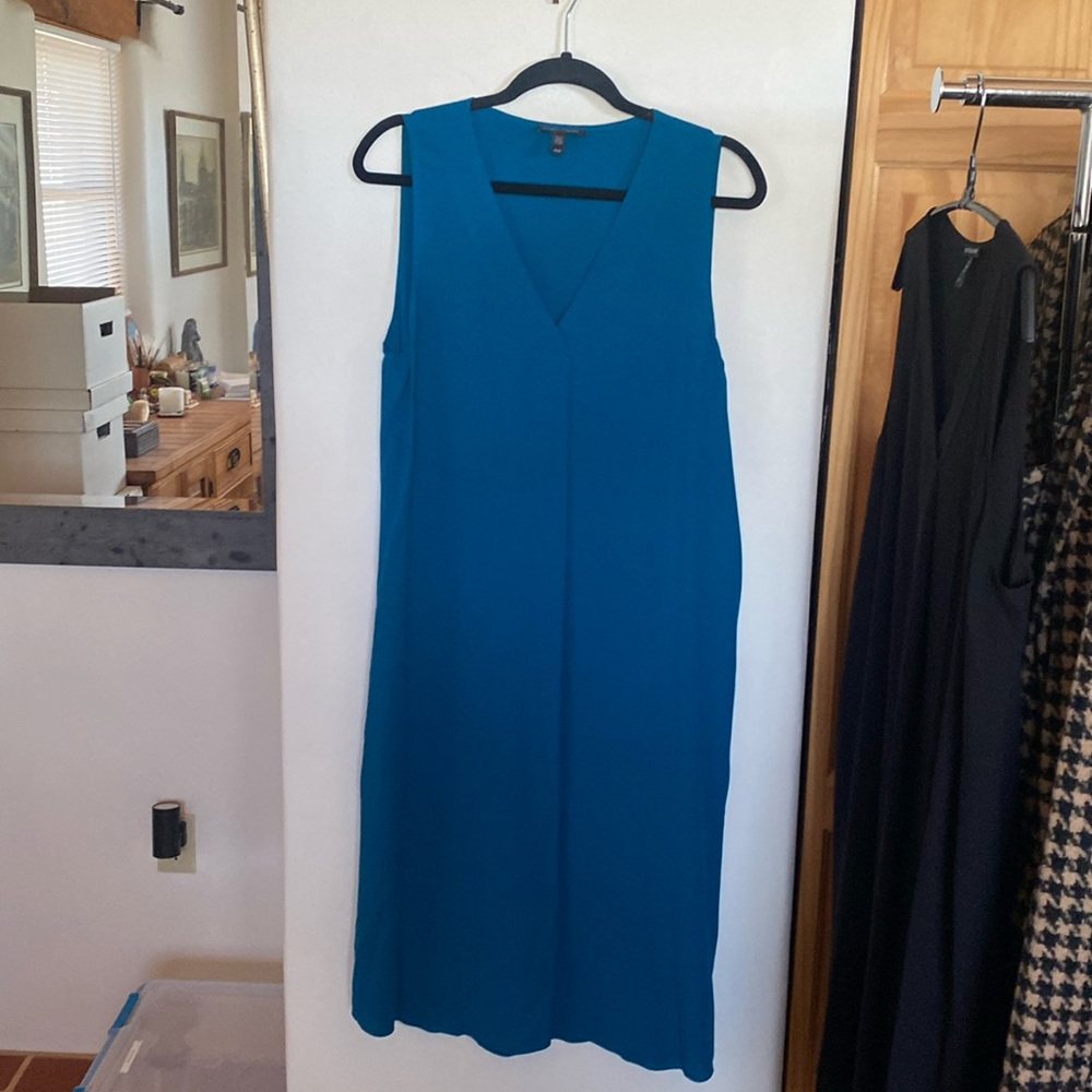 Eileen fisher silk teal colored sleeveless dress